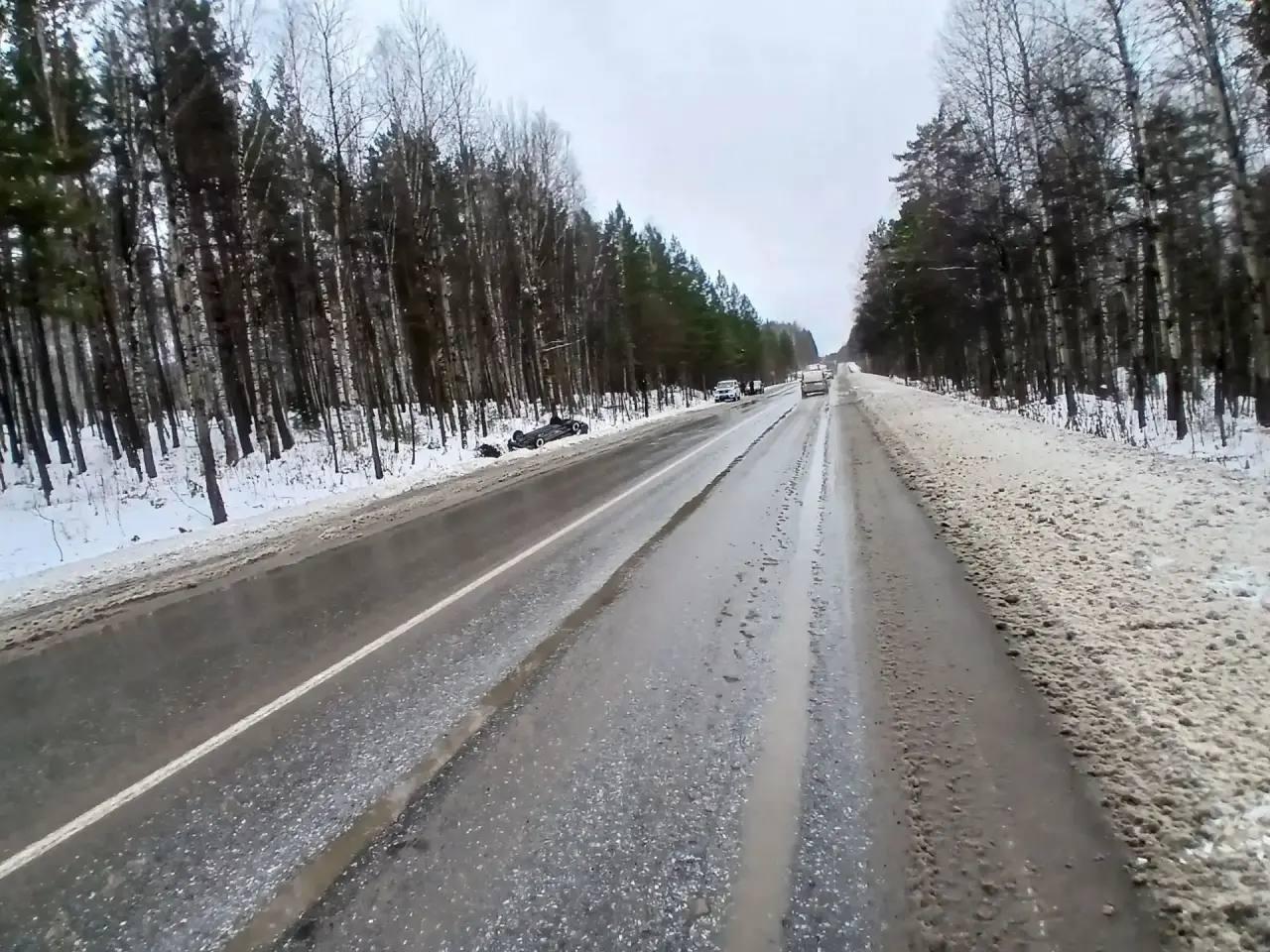 В Ачинском муниципальном округе произошло ДТП, в котором пострадали 2...