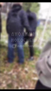Подростки избивали мальчика и портили его вещи в селе под Новосибирском