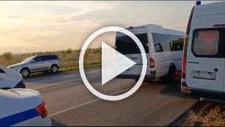 На трассе в Волгоградской области произошла авария с...