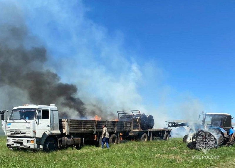 Больше 5 тонн сена уничтожены огнём в Боградском районе. 