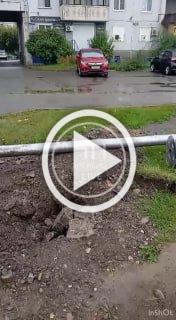 Сегодня утром в Абакане произошла серьезная авария,...