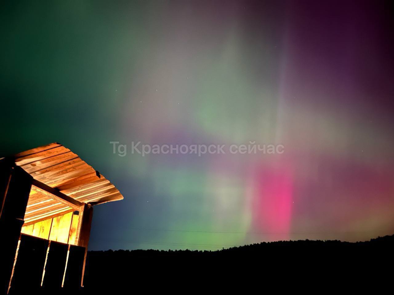 Жители Красноярского края увидели в небе северное сияние...