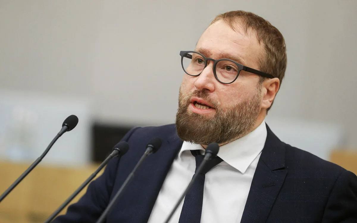 Android и Google могут перестать работать в России — об этом рассказал депутат Госдумы Горелкин. 
