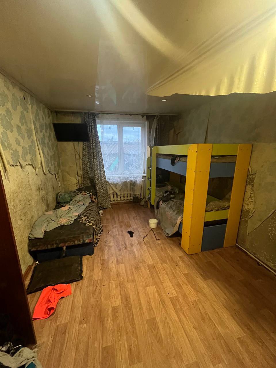 Двое детей погибли от отравления неизвестным веществом