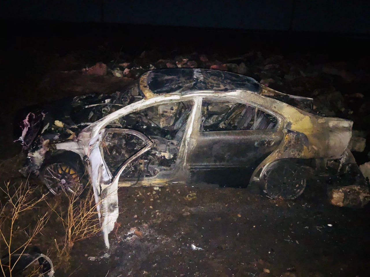 В Саяногорске в результате ДТП сгорел автомобиль
