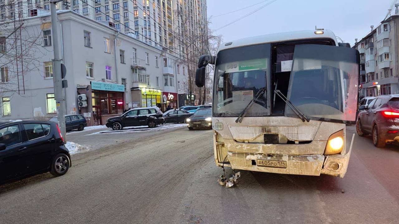 На улице Щорса, 62 в Екатеринбурге произошло серьезное...