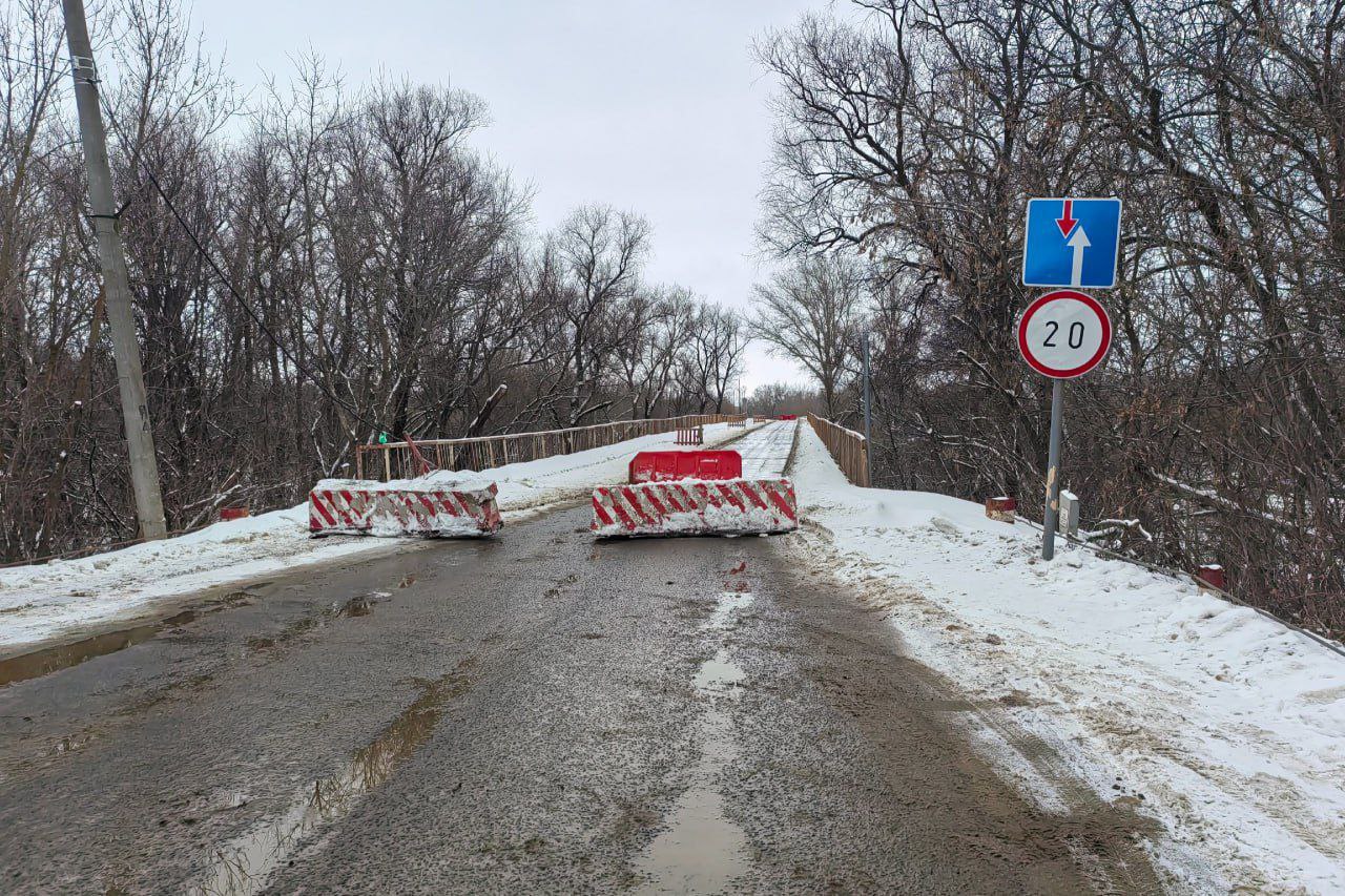 В Тоцком районе военные закрыли проезд по мосту через...