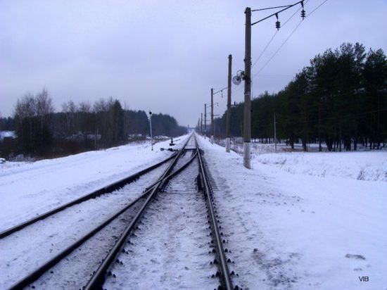 В Новосибирской области на станции Обь под колёсами...