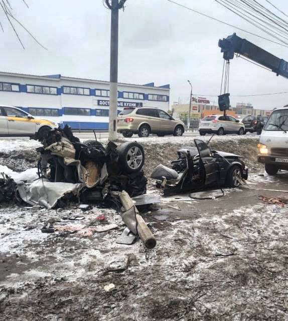 Жуткое ДТП на Симферопольском шоссе под Чеховом. BMW...