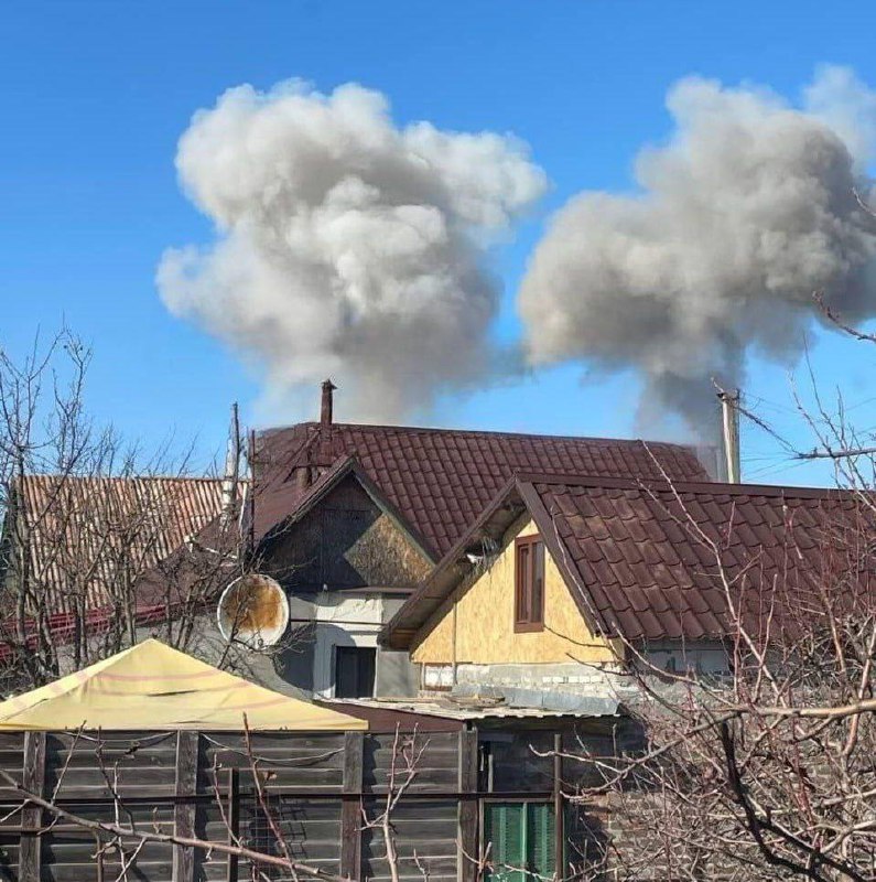 ❗️Мощные взрывы: Массированный удар наносится по объектам и сколениям врага в Краматорске и Дружковке  