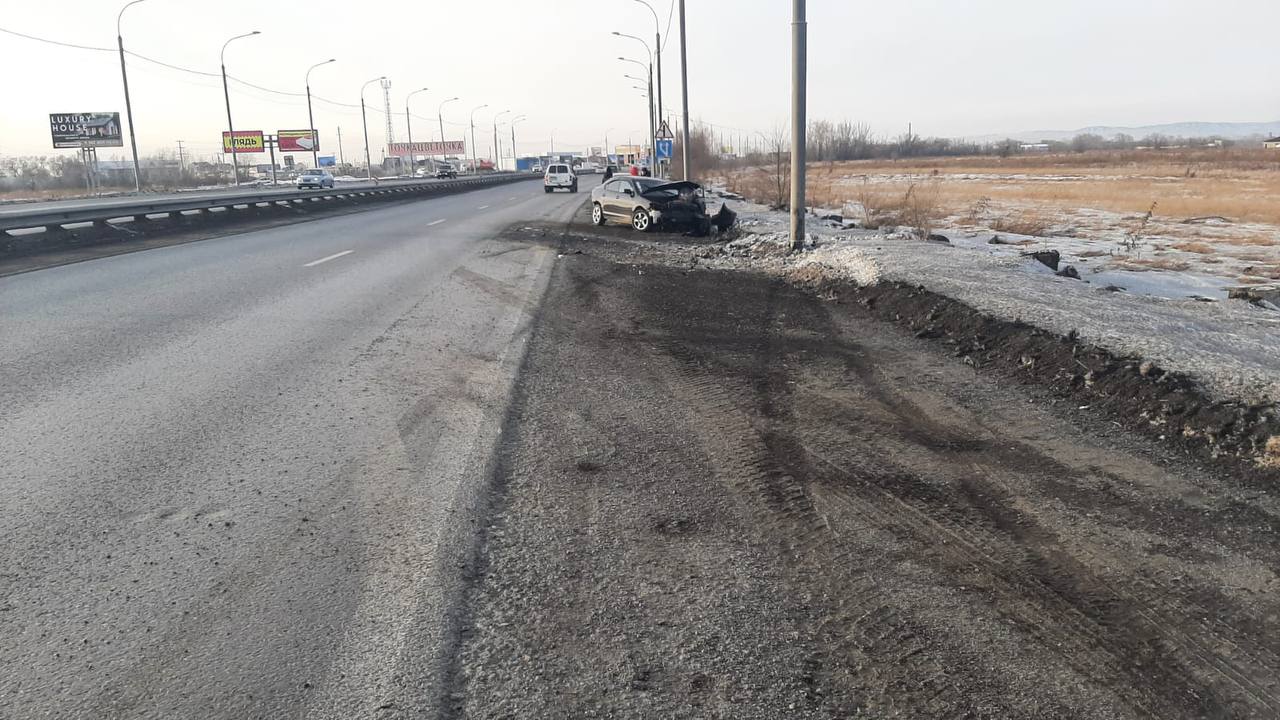 В Усть-Абаканском районе в результате ДТП пострадал...