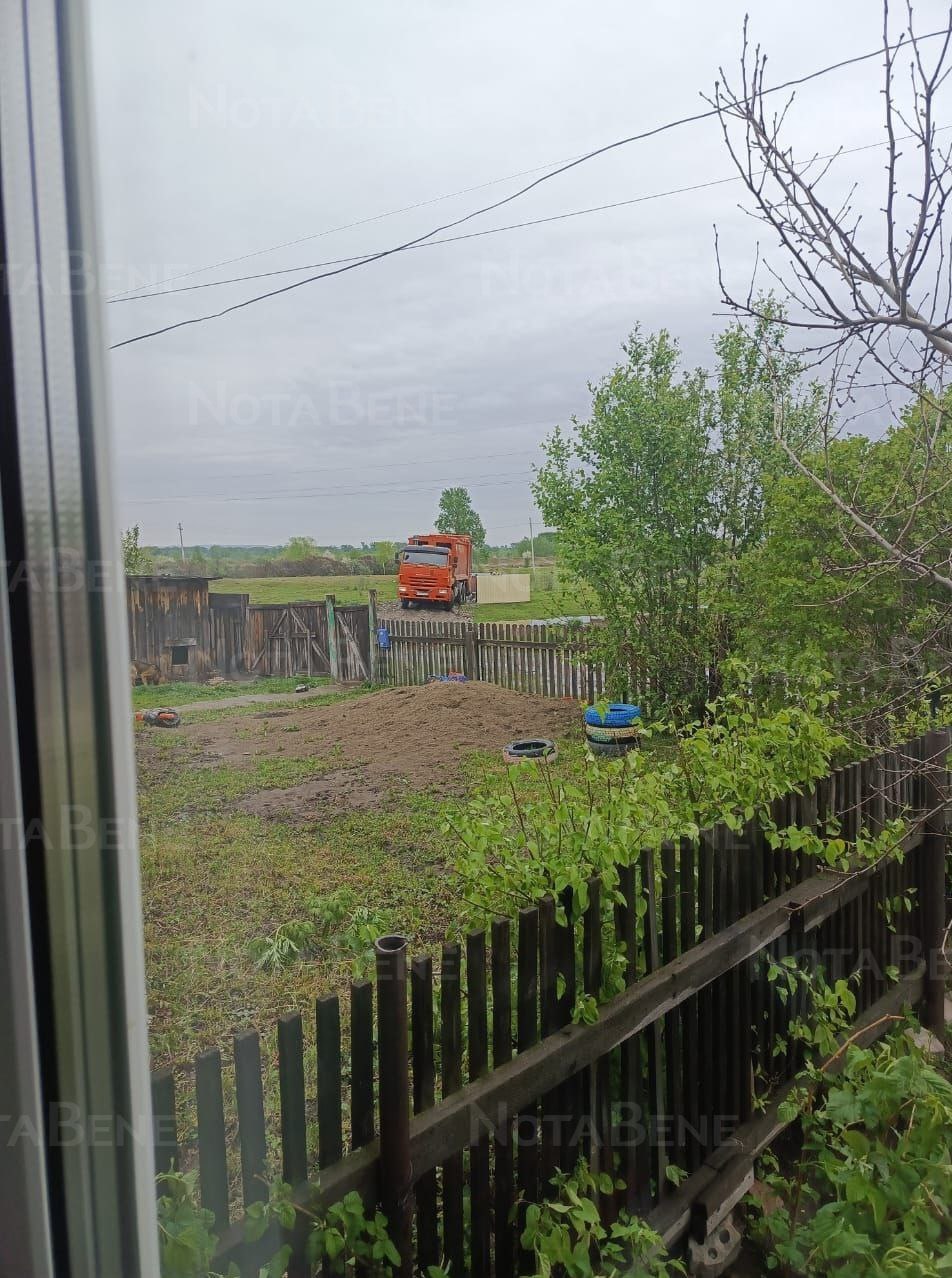 Утренний туман помешал посадке самолётов.