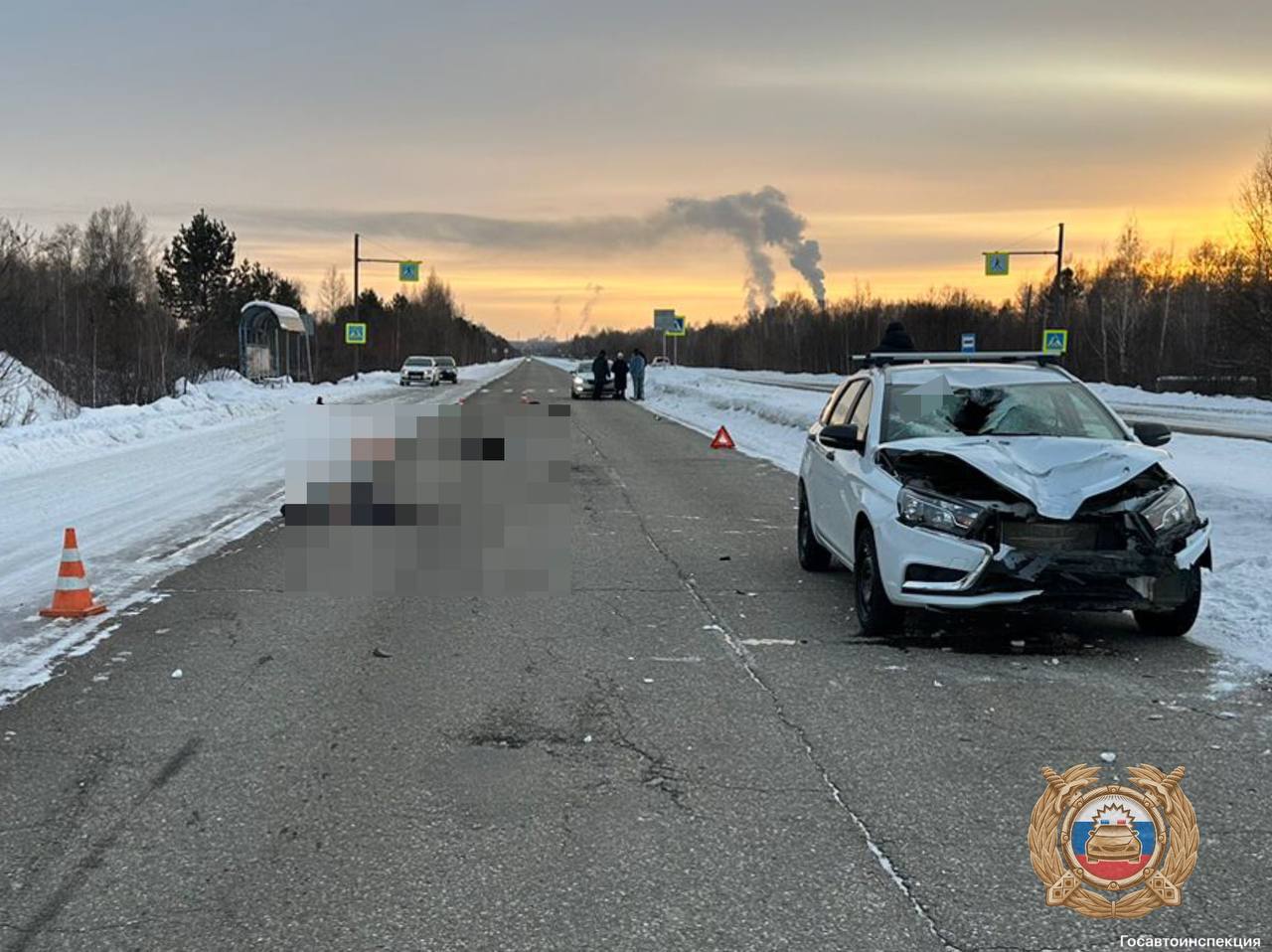 Пенсионер погиб под колесами авто в Саянске 