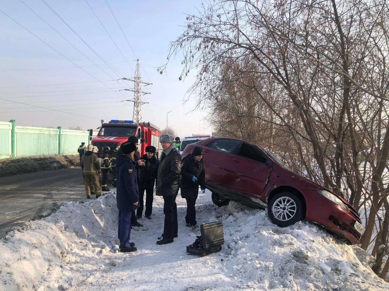 Пьяный водитель иномарки влетел в женщину с ребенком в Анжеро-Судженске 