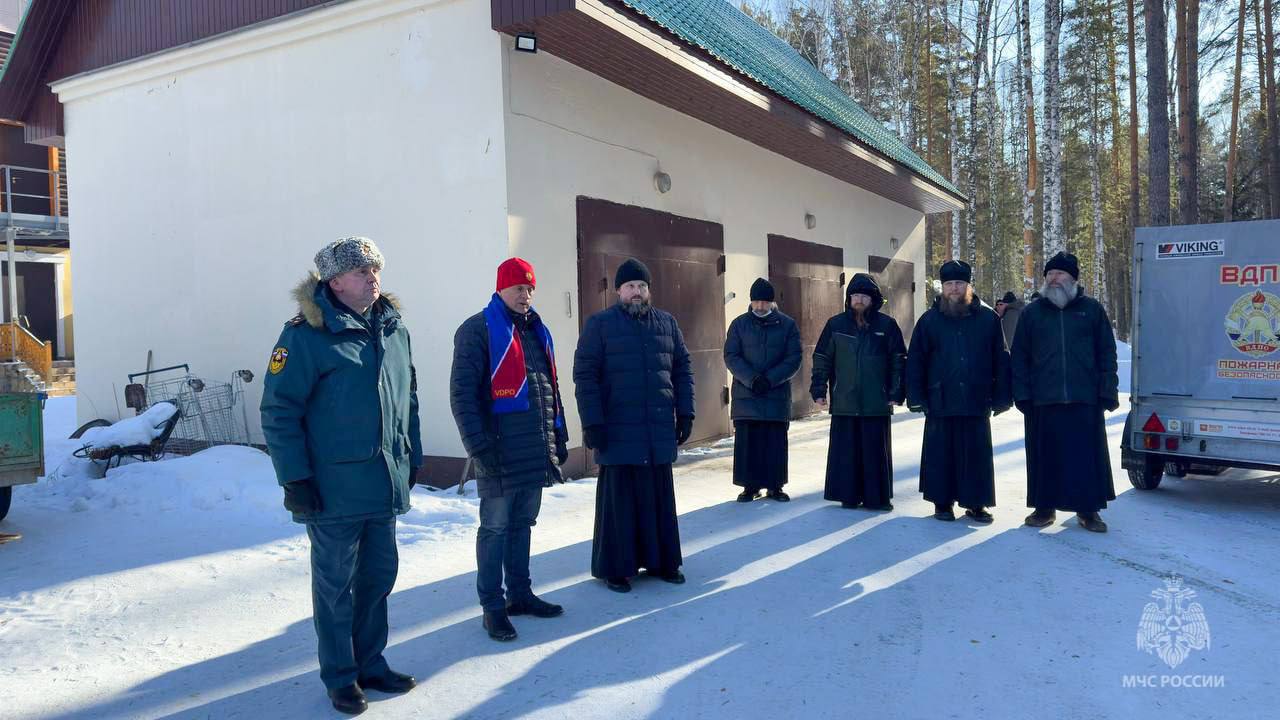 Монахи против пожаров: В Свердловской области создали...