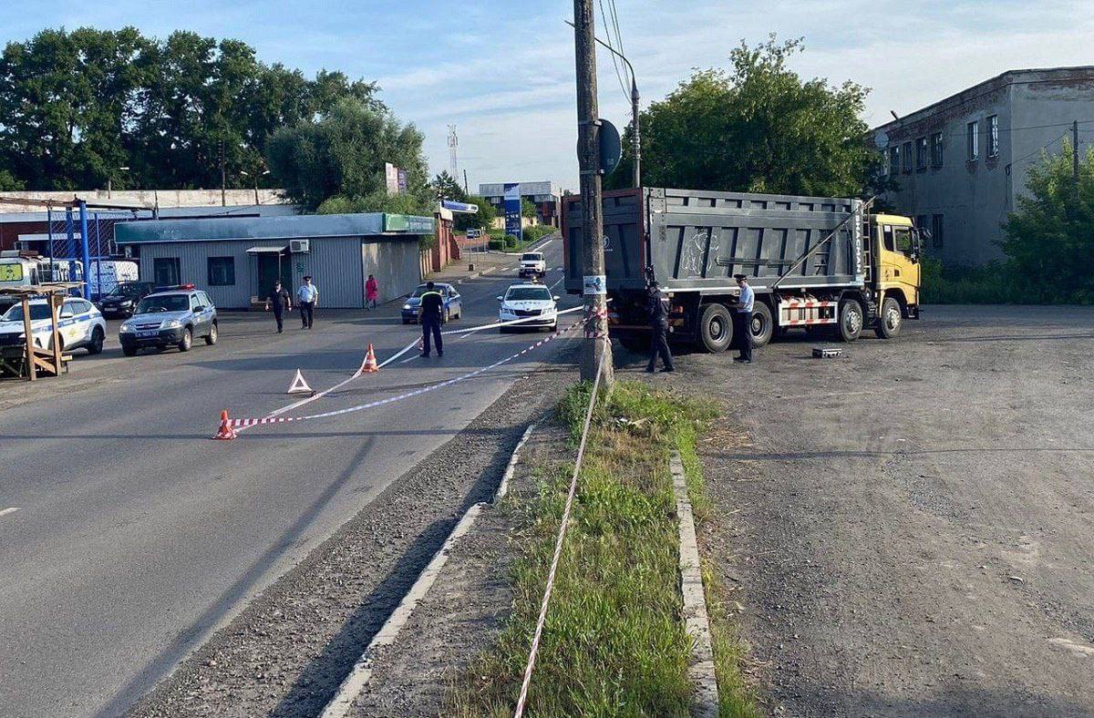 В Новокузнецке водителя грузовика «Шахман», который...