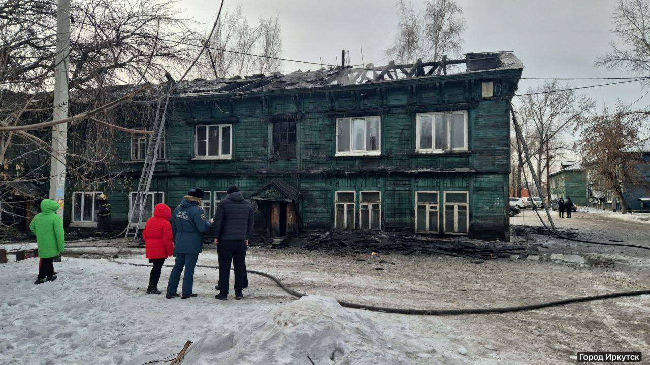 Помощь окажут пострадавшим при пожаре на улице Шпачека в Иркутске