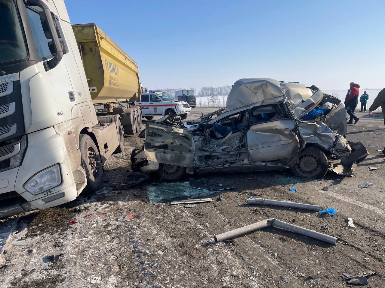 Четверо погибли в ДТП с 12 авто в Курской области