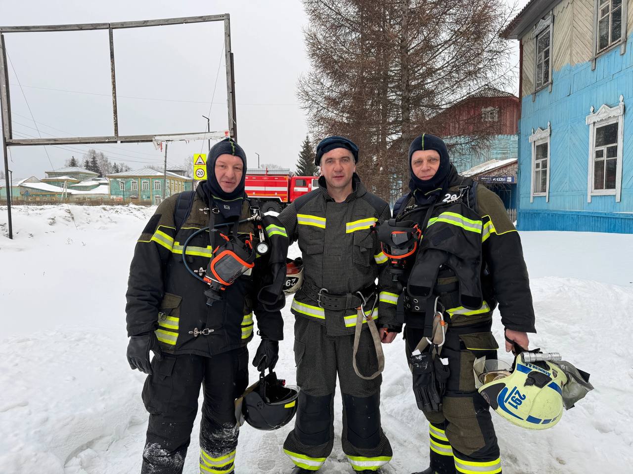 Пожарные ПЧ-291 краевой пожарной охраны Нижнеингашского...