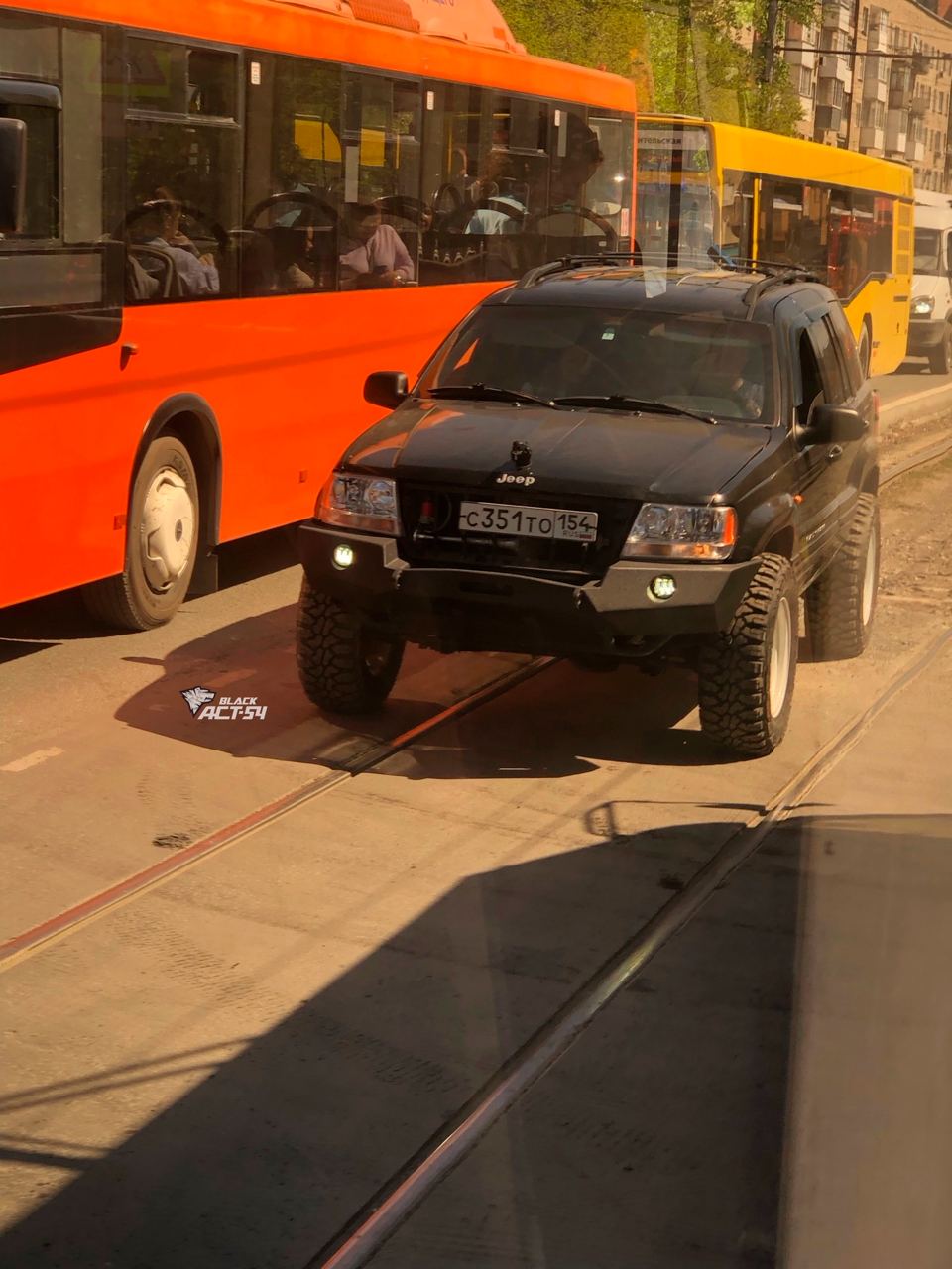 В Новосибирске сотрудники МЧС спасли...