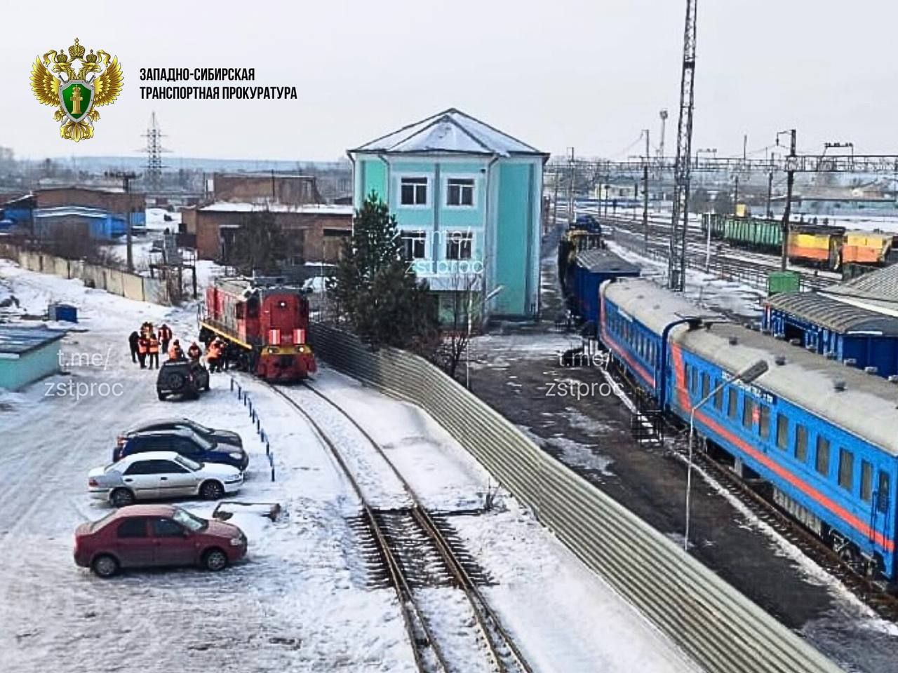 В Белово сошёл с рельсов тепловоз. Причины инцидента...