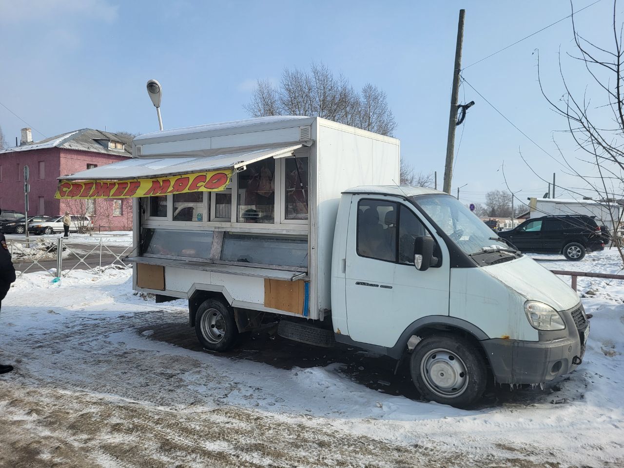 Машину с мясом изъяли у торговцев с Хилокской в Новосибирске