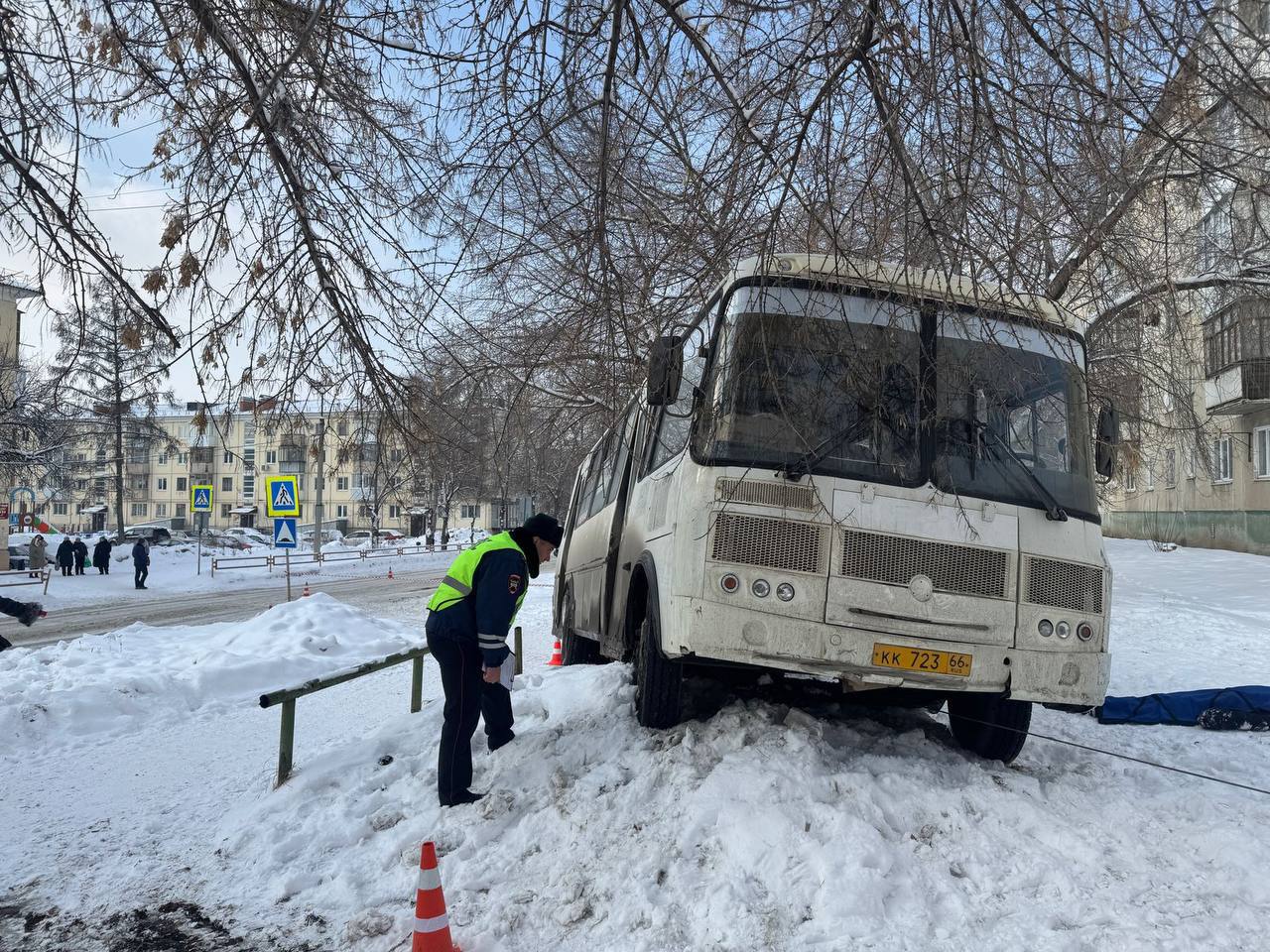 В ДТП с участием автобуса в Каменске-Уральском скончался пешеход