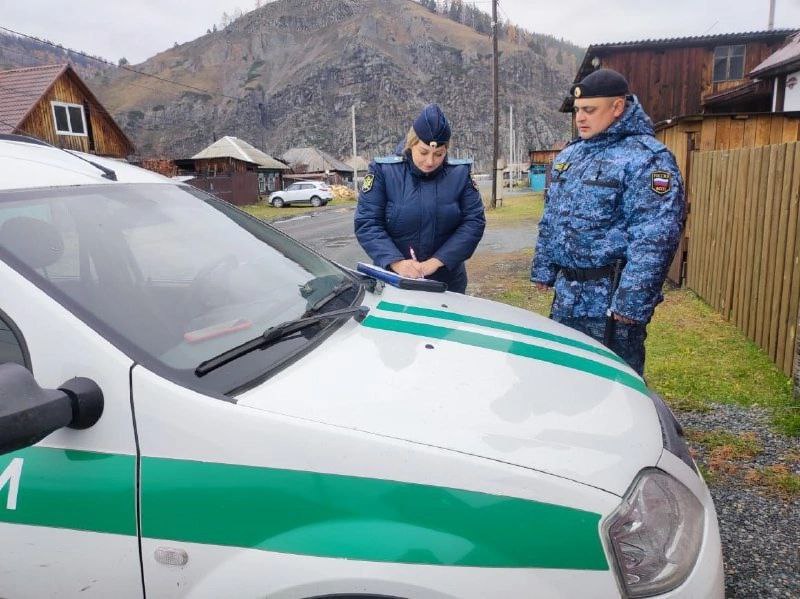 Судебные приставы защитили частную жизнь жителя Хакасии