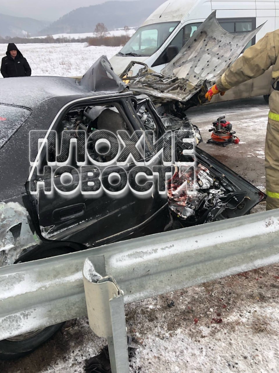 В Бурятии 17-летний подросток без прав решил погонять на трассе и впечатался в фуру: лихач и его 16-летний друг погибли на месте