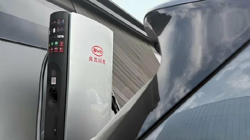 Nissan хочет возродить модель Primera