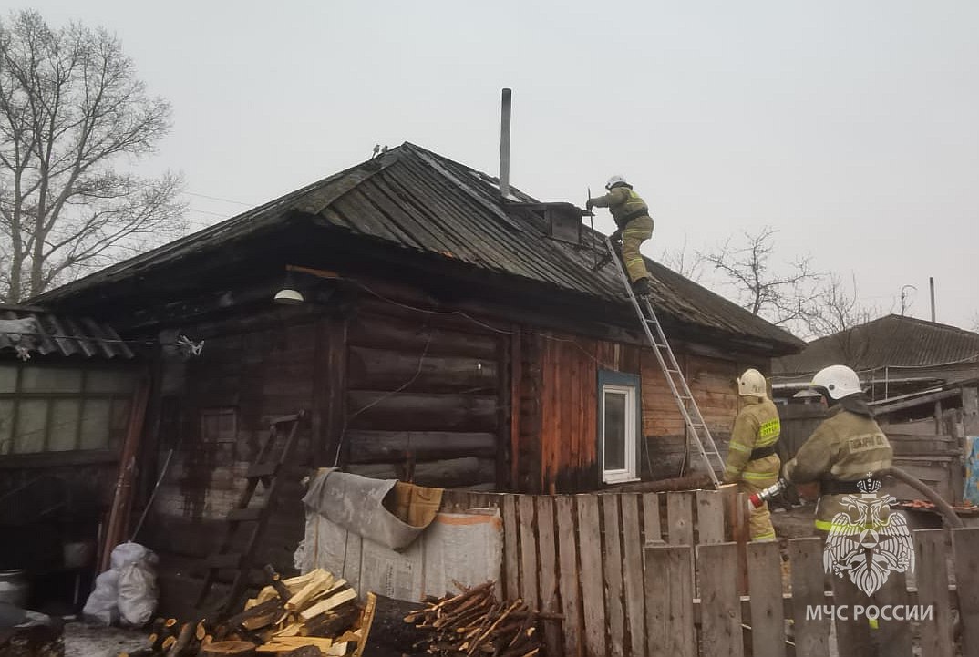 Четыре пожара потушили за сутки в Хакасии, сообщает ГУ...