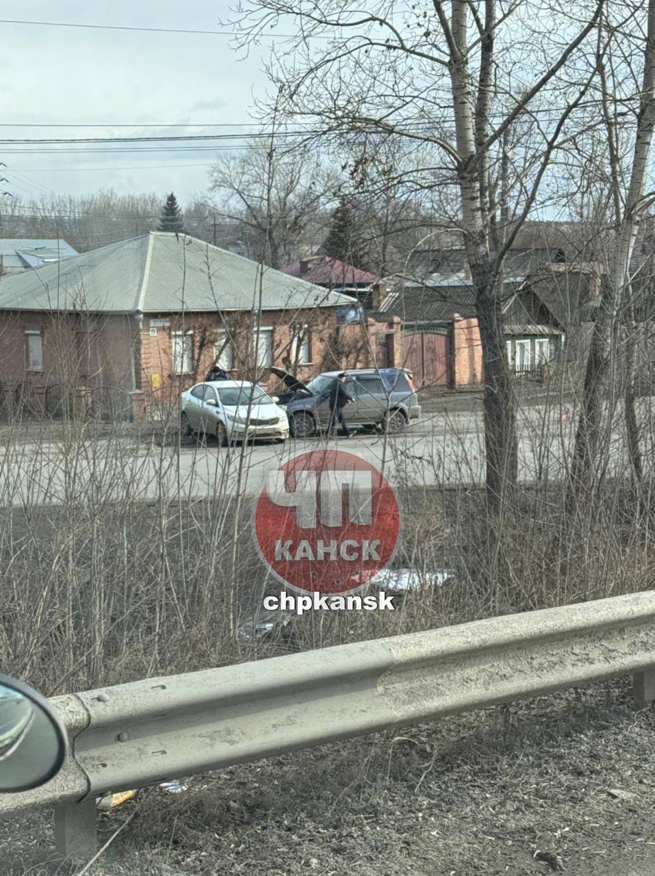 ДТП ул. Пугачева, перед въездом на мост 