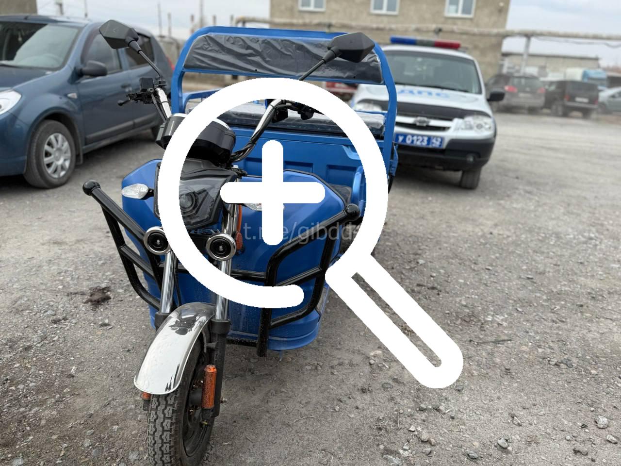 В Топках оштрафовали женщину за езду на электротрицикле...