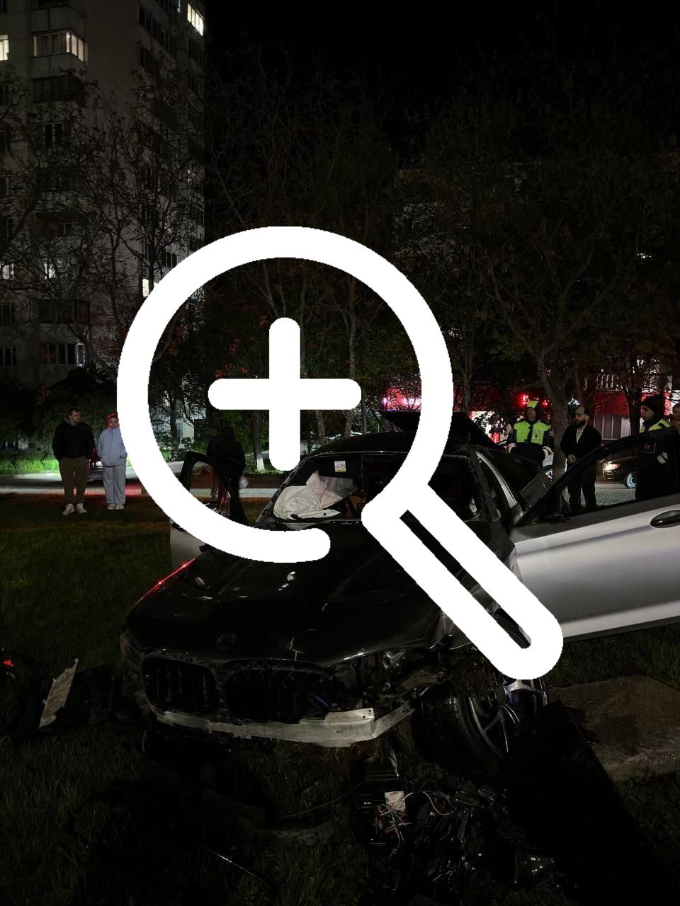 Сверхразум на BMW разбился через 4 часа после покупки автомобиля, решив поиграть в «шашечки»