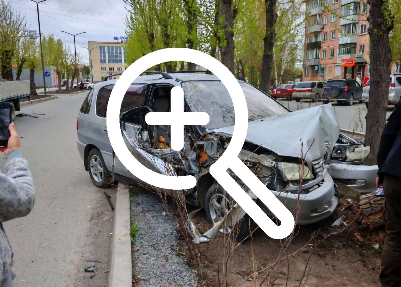❗️Серьёзное ДТП на улице Мира. Очевидцы сообщают, что...