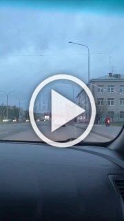Вчера в Кемерово подростки на мотоциклах носились по...