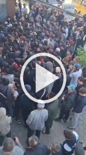 В Дагестане местные разнесли спортивный магазин из-за скидок