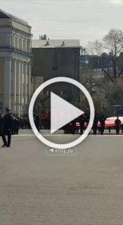 Кадры с репетиции парада в Иркутске. Движение сейчас...