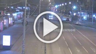 Момент смертельного ДТП с самокатчиком на Щорса попал на...