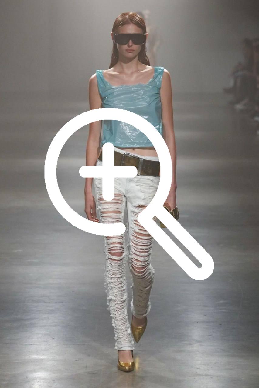 Мода 2025-го достигла пика: Maison Margiela представил летнюю 
