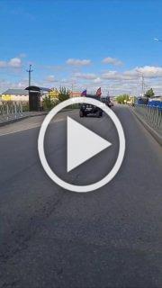 На улицах Брянска заметили колонну машин, участвующих в...