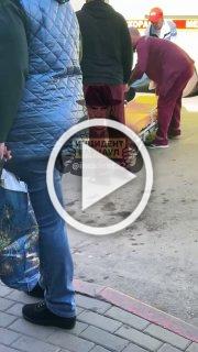 В Барнауле мужчина до смерти избил пенсионера после ссоры на парковке
