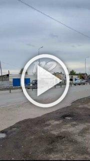 Любовь и страсть настигли их прямо на остановке!