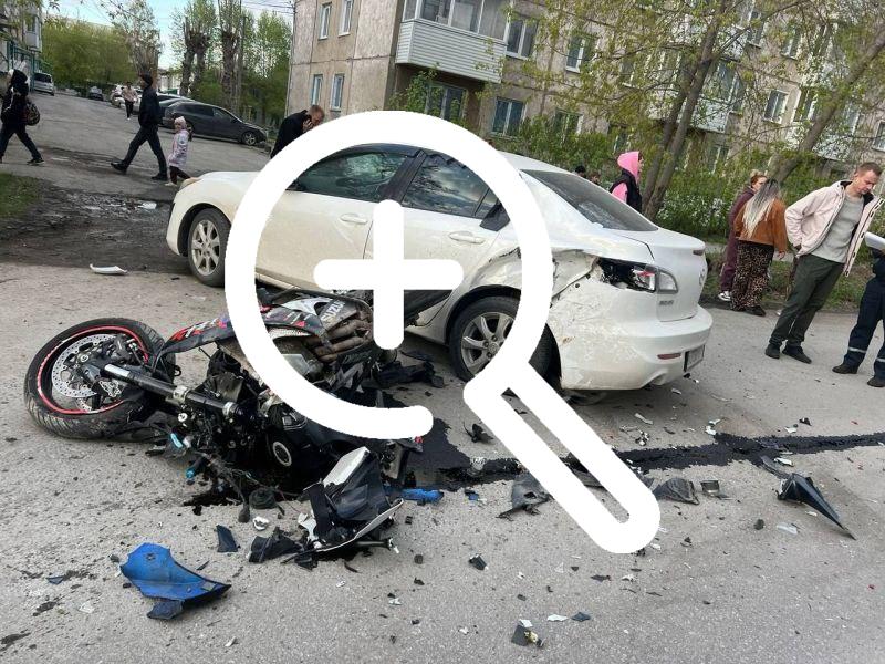 В Ачинске в двух ДТП погиб мотоциклист и пострадал...