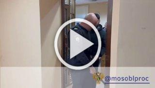 Азербайджанец, который ударил ножом хоккеиста из-за замечания, отправился за решетку на 3,5 года