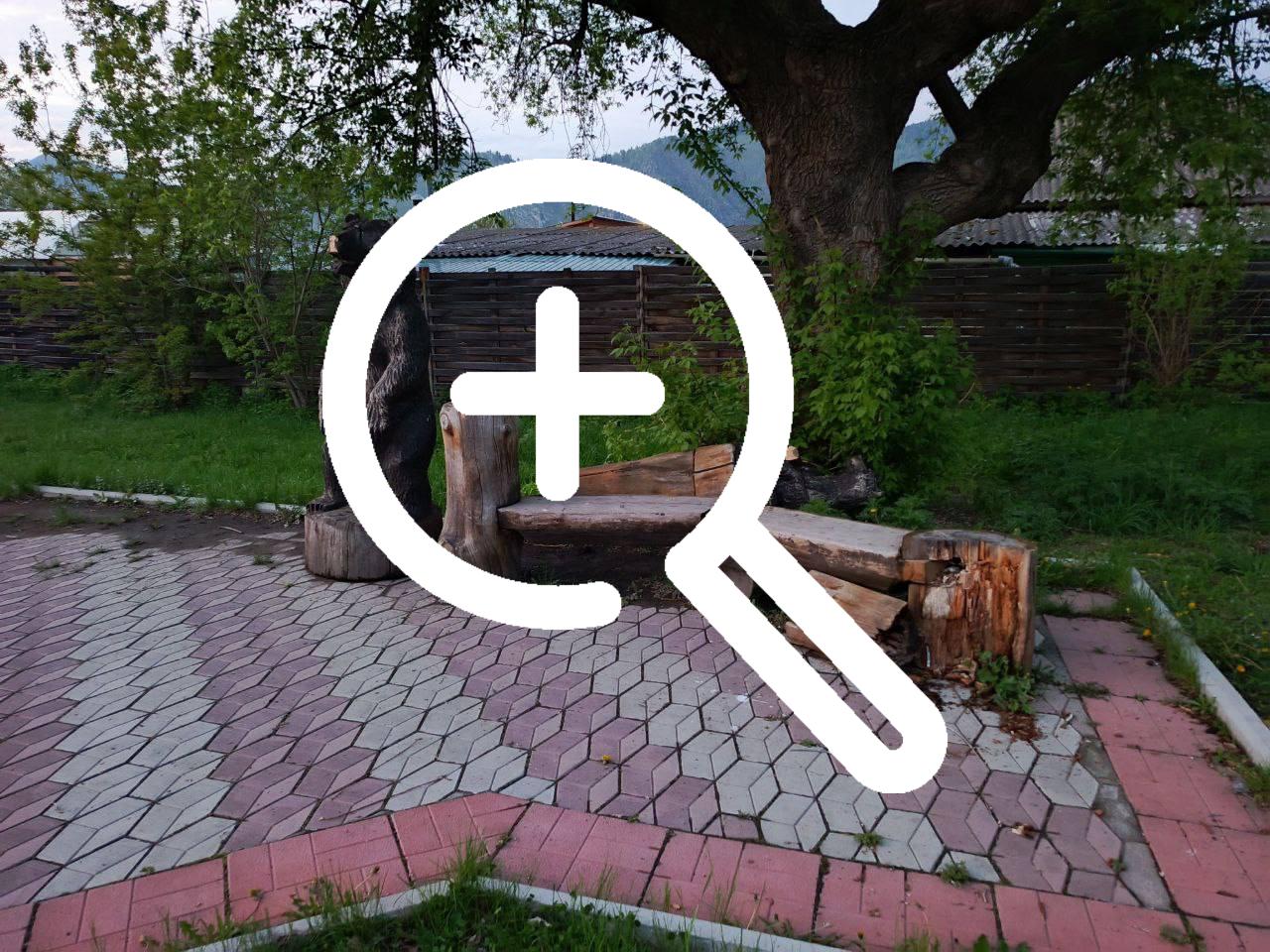 Отбитые носы и лапы - в майнском сквере «Яблоко» опять...