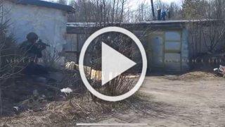 В Карелии военный убил знакомого и отстреливался от полицейских, которые прибыли его задерживать