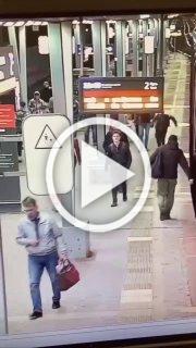 В московском метро избили парня за случайное...