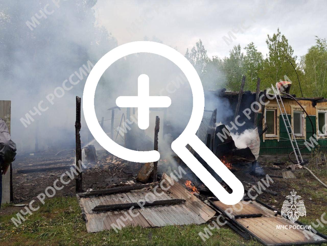 В деревне, расположенной недалеко от Карачева, произошёл сильный пожар, который уничтожил жилой дом