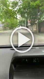 В Одессе таксист напал на военкомов и угрожал им битой,...